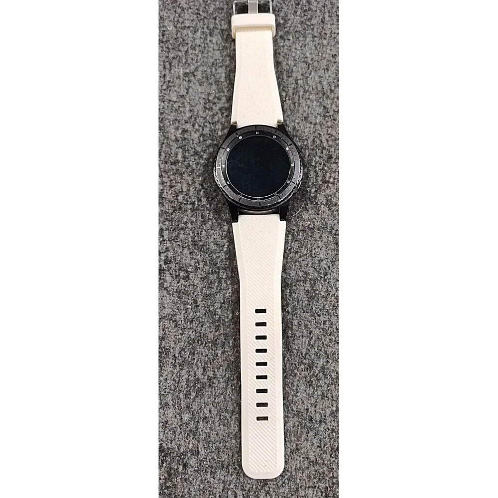 Samsung Gear S3 Smartwatch Black, with accessories SM-R760 Frontier  See Descrip
